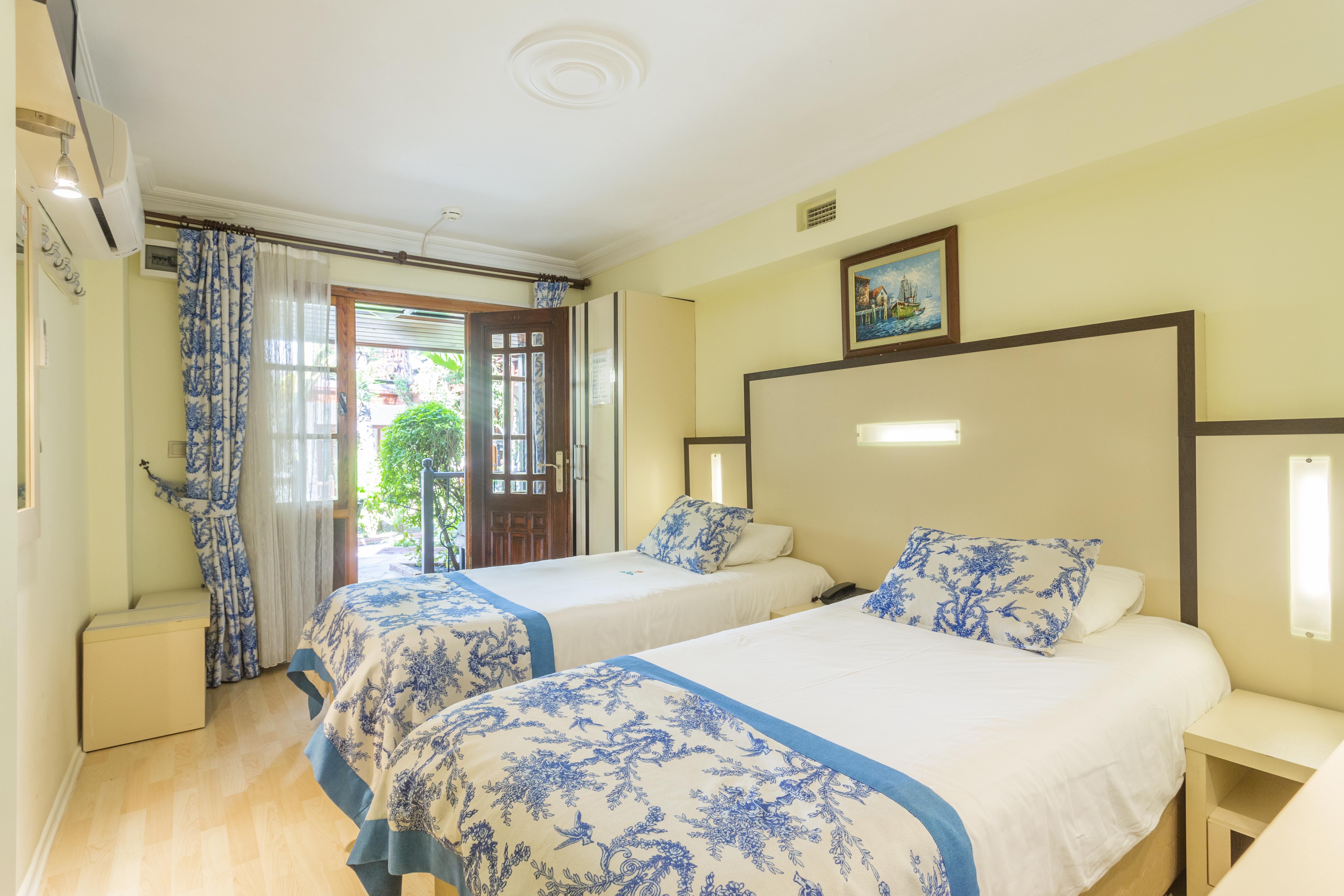 วิลลา แดฟฟอดิล โฮเต็ล Hotel เฟทิเย ภายนอก รูปภาพ